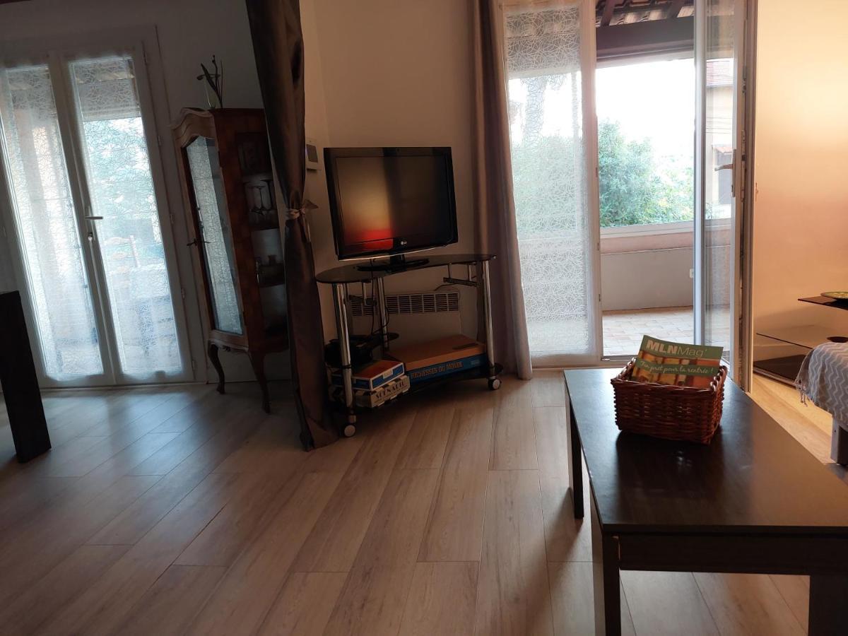 Home Tranquille Dans La Cite Du Mimosa - 2 Etoiles - Axelle Loc'Appart มองเดอลิเยอลานาปูล ภายนอก รูปภาพ